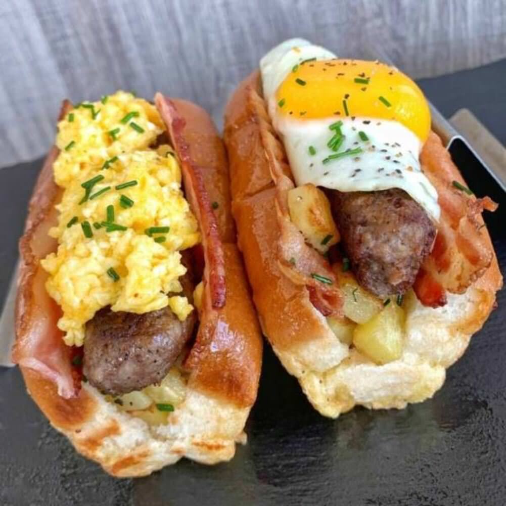 food-16Breakfast Dogs