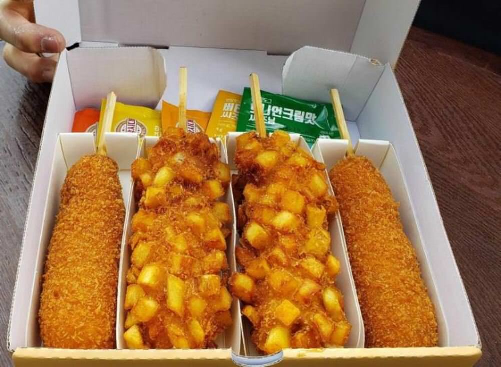 food-18Korean Hot Dogs