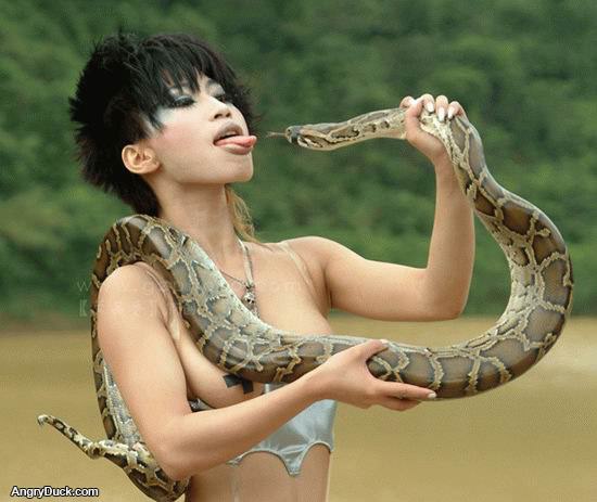 Snake Kiss