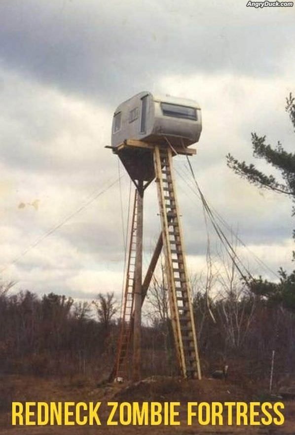 Redneck Zombie Fortress