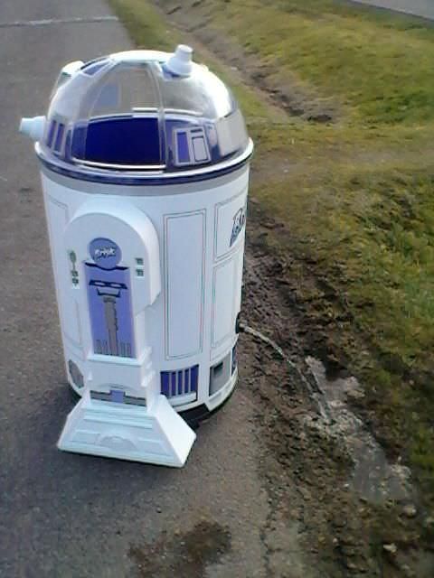 R 2 D 2