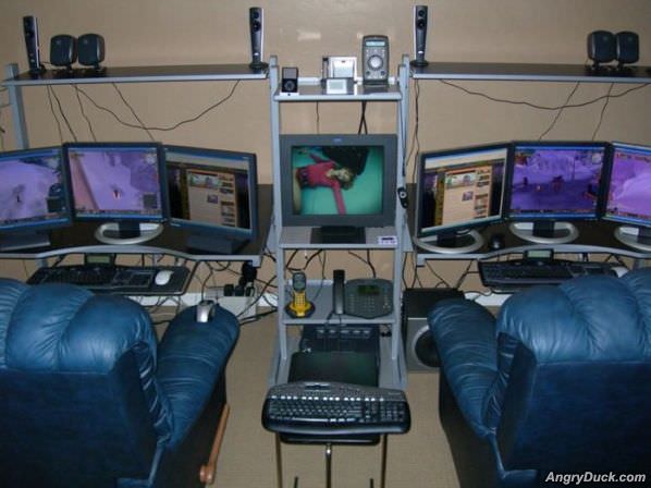 Ultimate Nerd Game Station