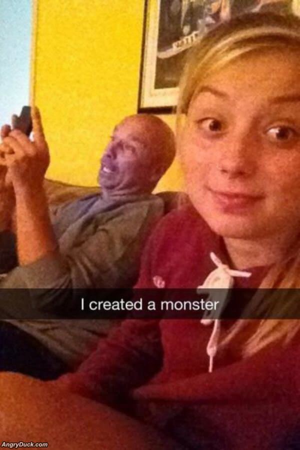 Selfie Monster