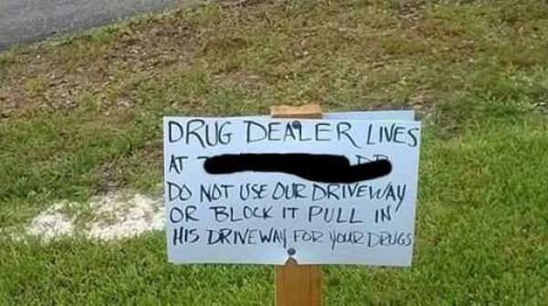 Dealer Lives At