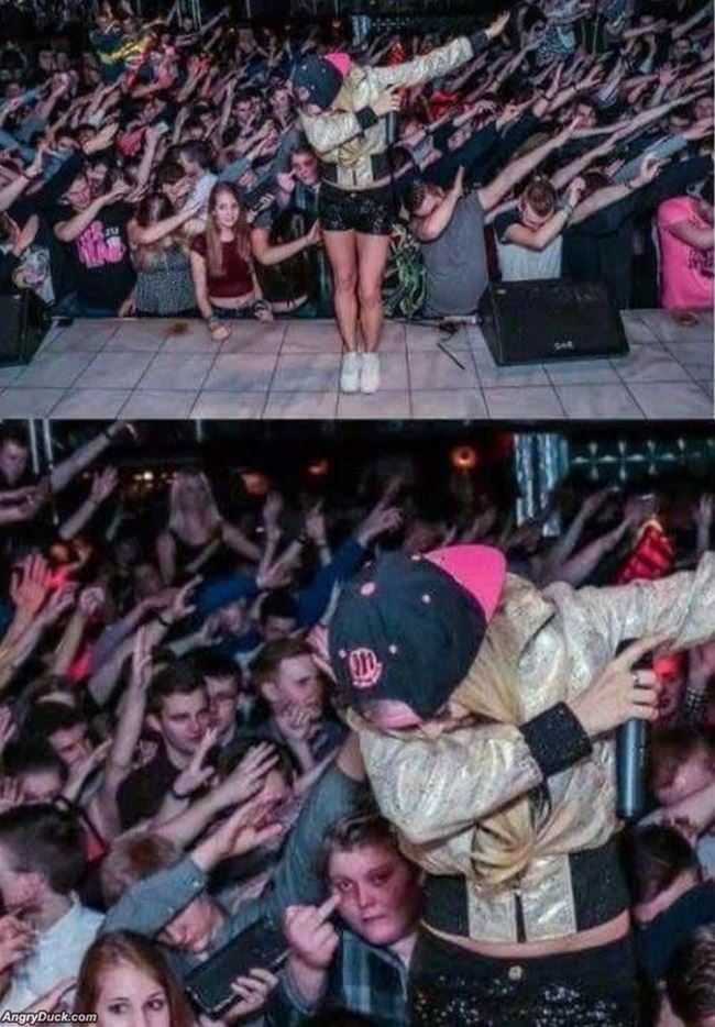 Expert Photobomber