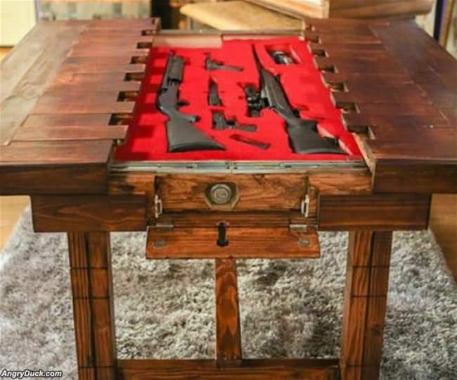 Gun Table
