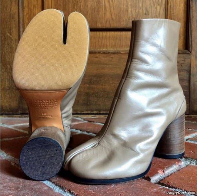 The Camel Toe Shoes