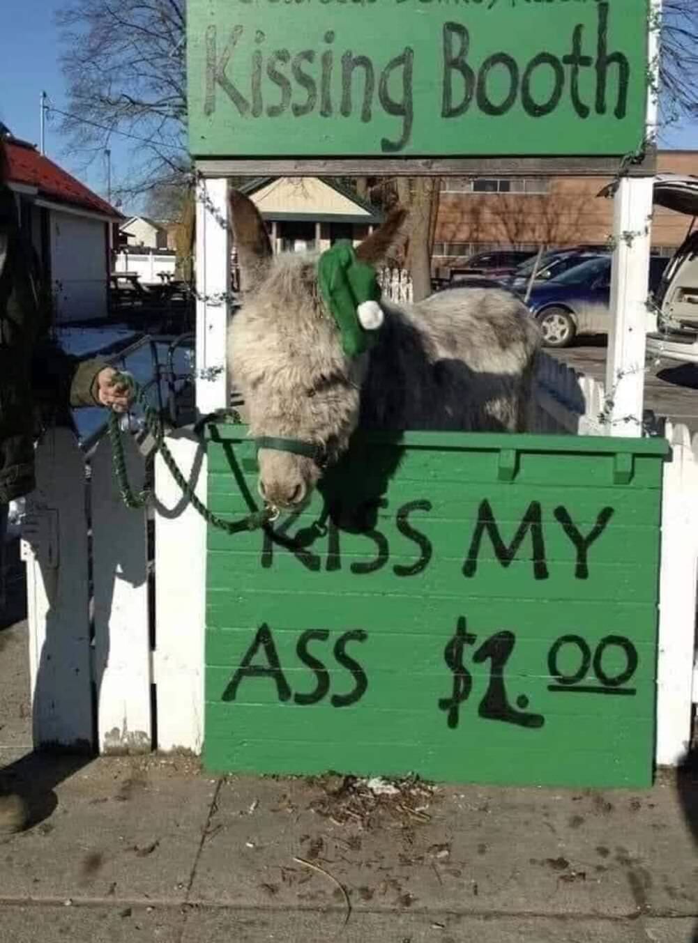 kissing booth